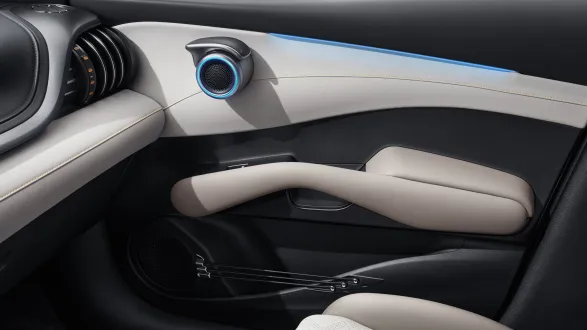 BYD Atto 3 Evo 2026 : détail panneaux de portes