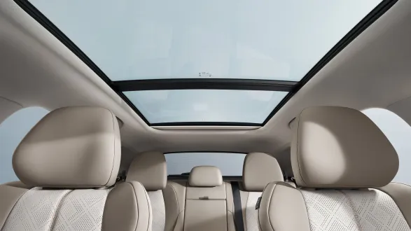 BYD Atto 3 Evo 2026 : toit vitré panoramique