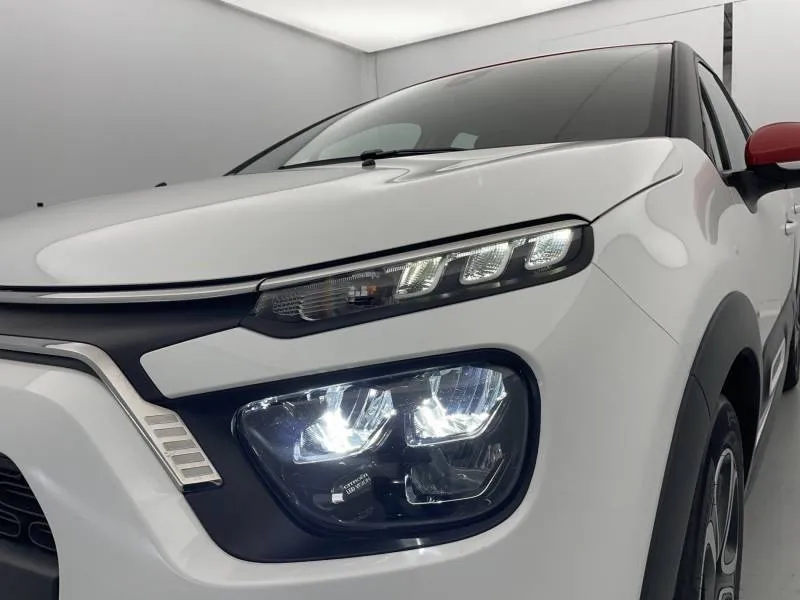 Image secondaire du véhicule 24