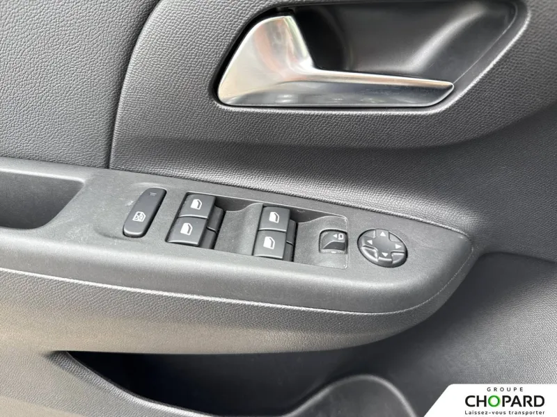 Image secondaire du véhicule 21