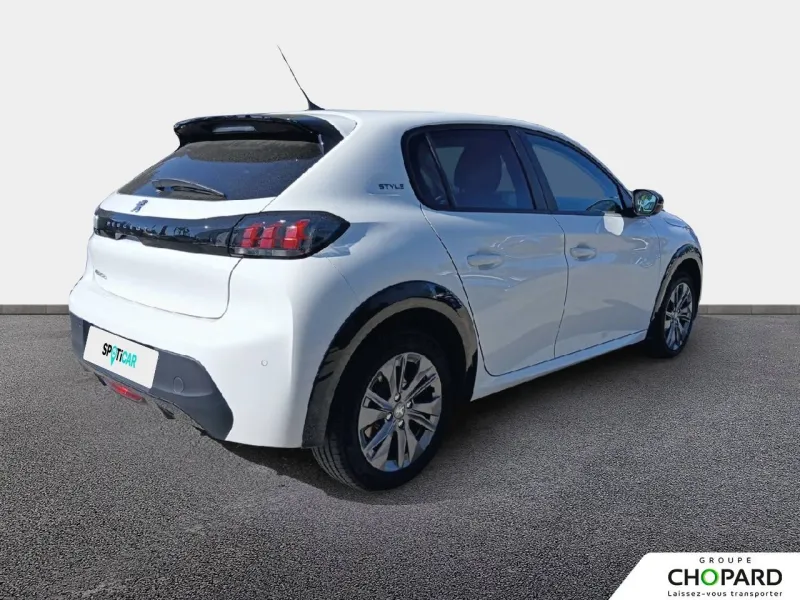 Image secondaire du véhicule 9