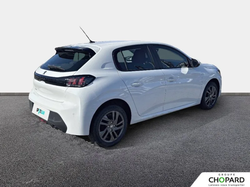 Image secondaire du véhicule 4