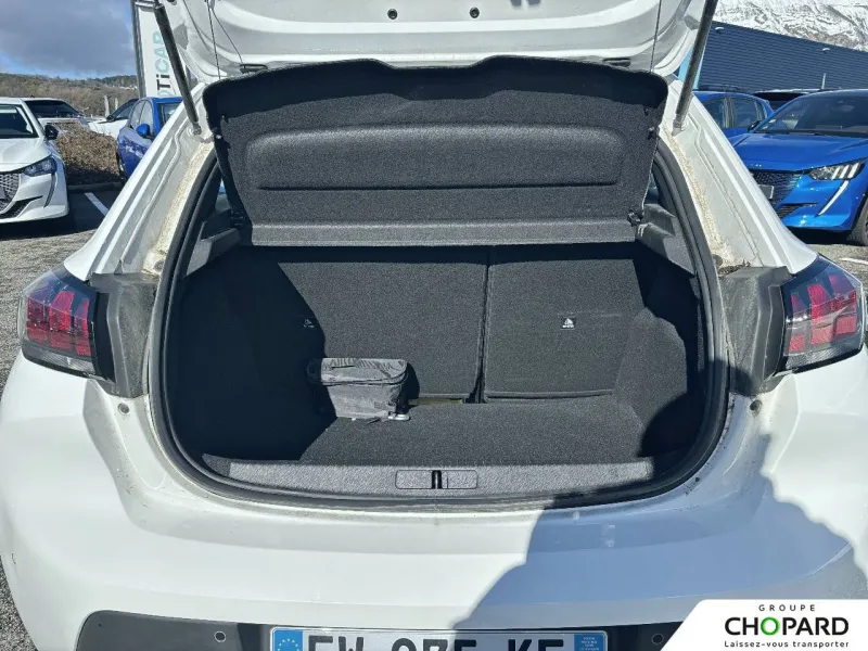 Image secondaire du véhicule 9