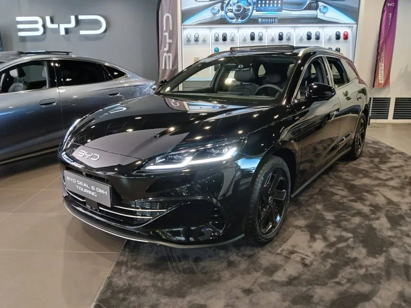 Image secondaire du véhicule 3