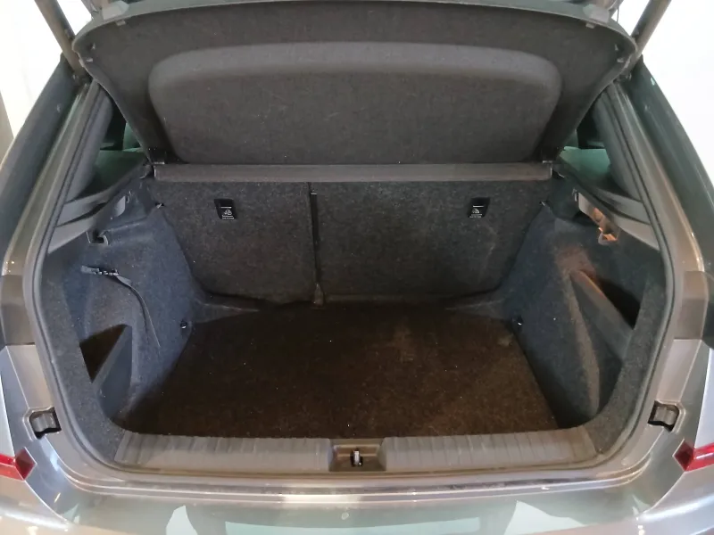 Image secondaire du véhicule 7