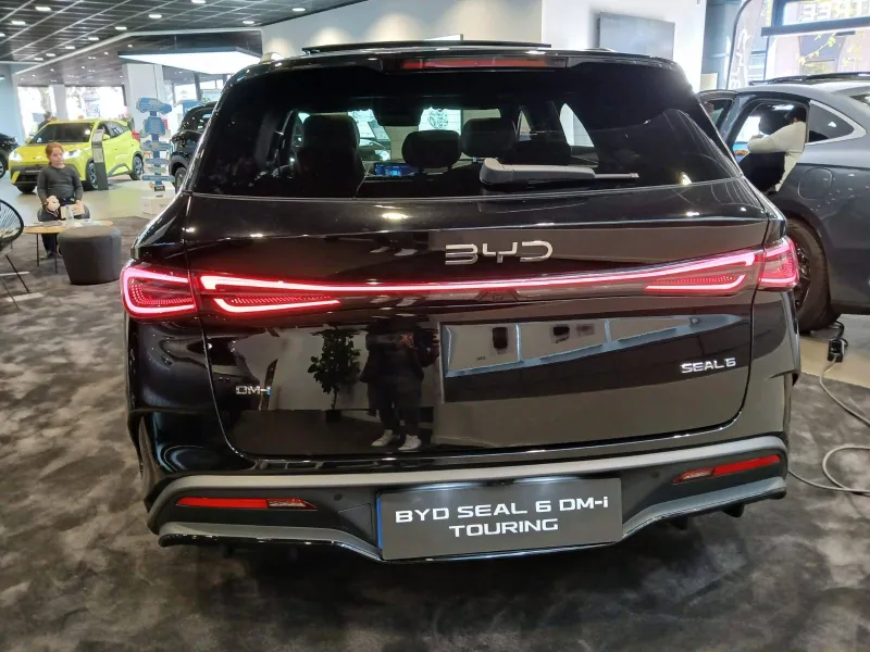 Image secondaire du véhicule 6