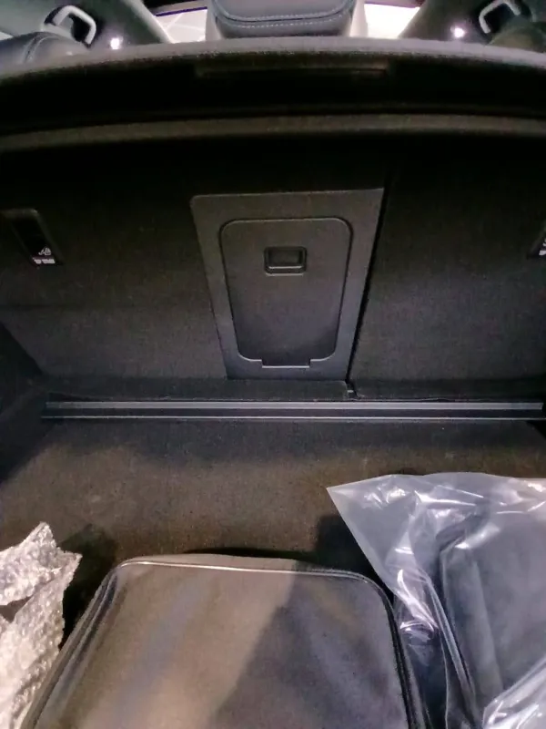 Image secondaire du véhicule 8