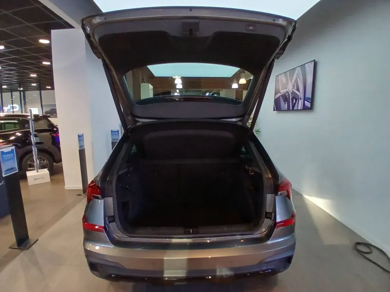 Image secondaire du véhicule 19