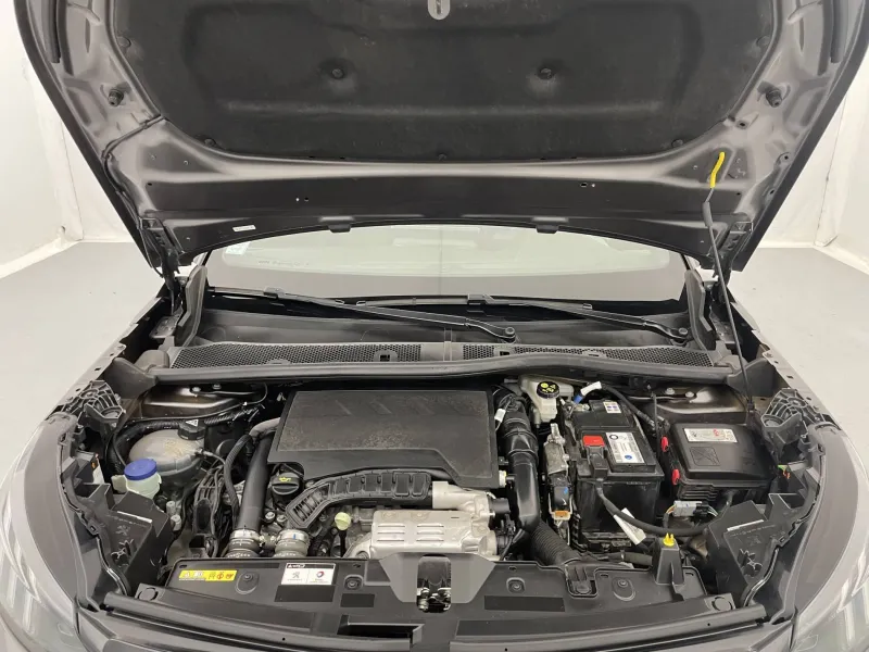 Image secondaire du véhicule 22