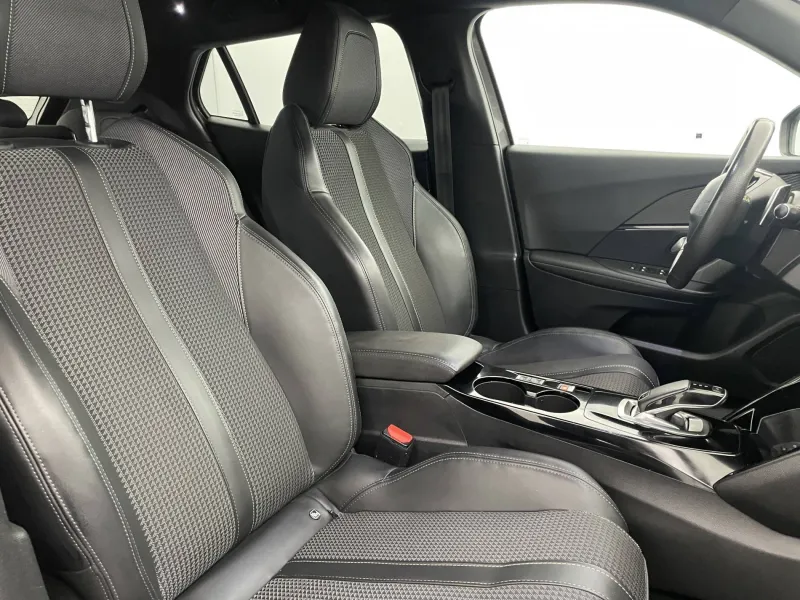 Image secondaire du véhicule 28