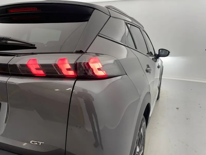 Image secondaire du véhicule 32