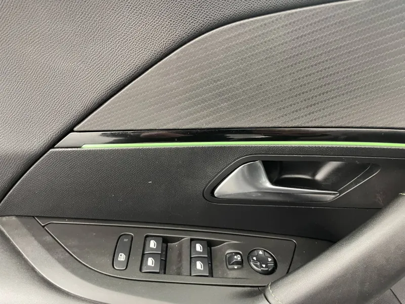 Image secondaire du véhicule 33