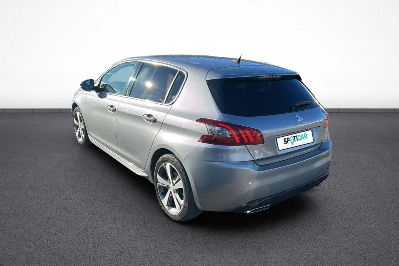 Image secondaire du véhicule 5