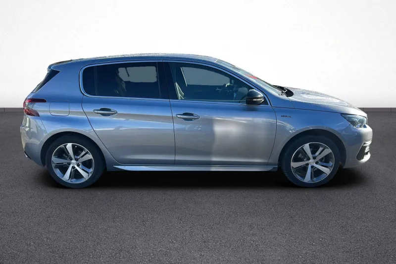 Image secondaire du véhicule 8