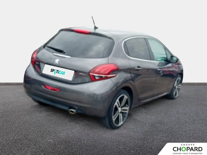 Image secondaire du véhicule 9