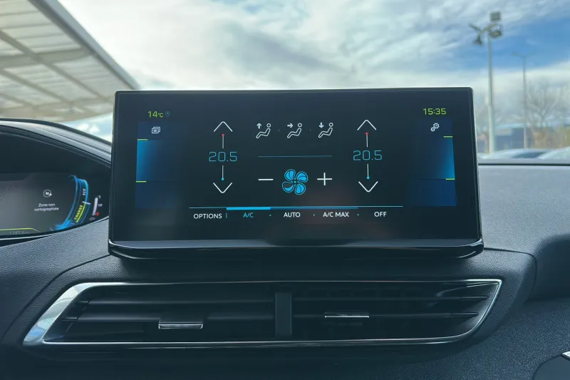 Image secondaire du véhicule 18