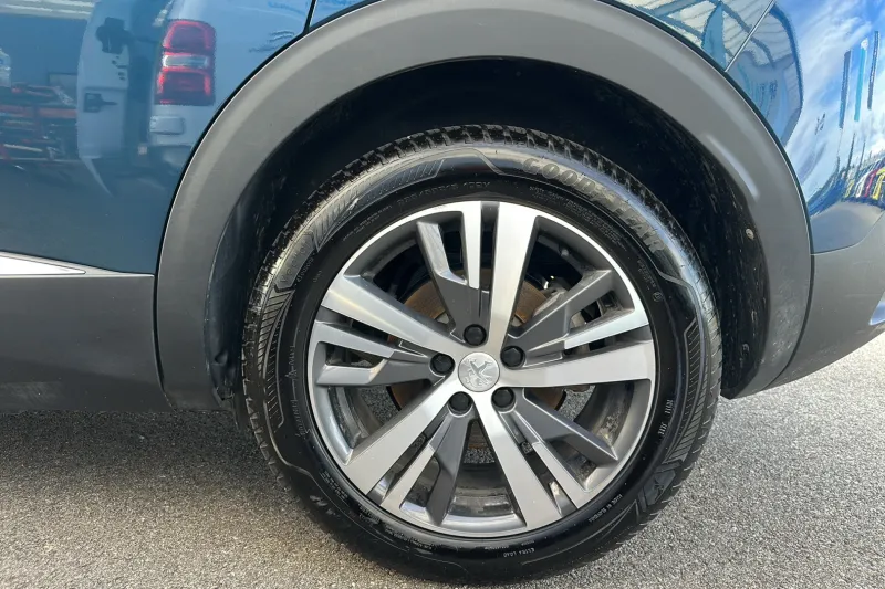 Image secondaire du véhicule 40