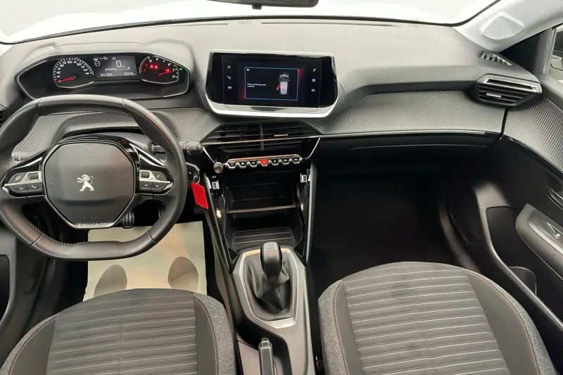 Image secondaire du véhicule 10