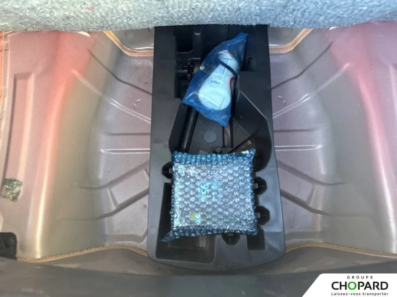 Image secondaire du véhicule 20