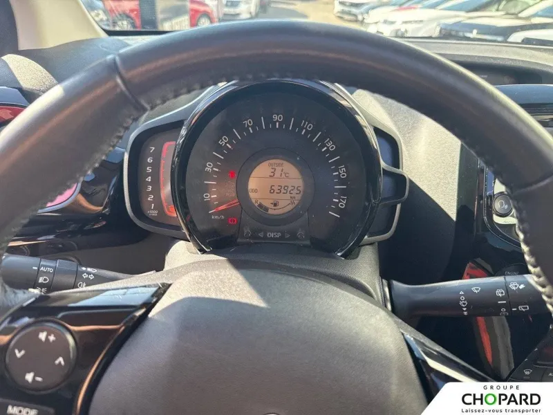 Image secondaire du véhicule 22