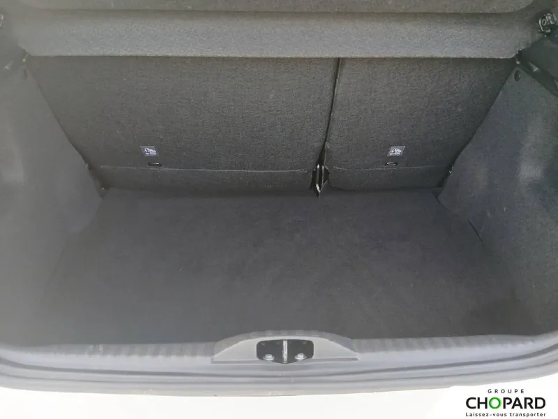 Image secondaire du véhicule 9