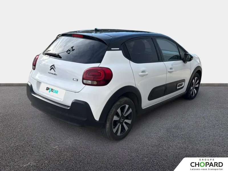 Image secondaire du véhicule 4