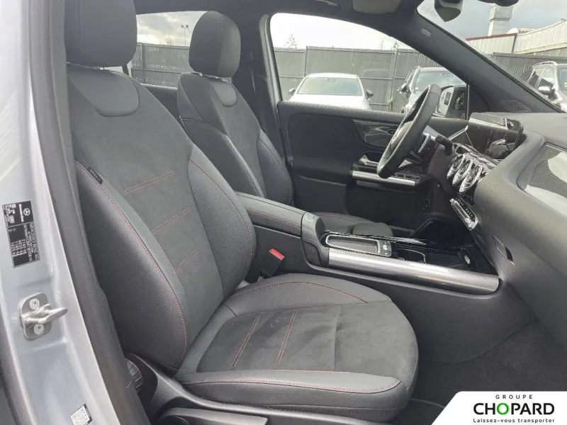 Image secondaire du véhicule 14