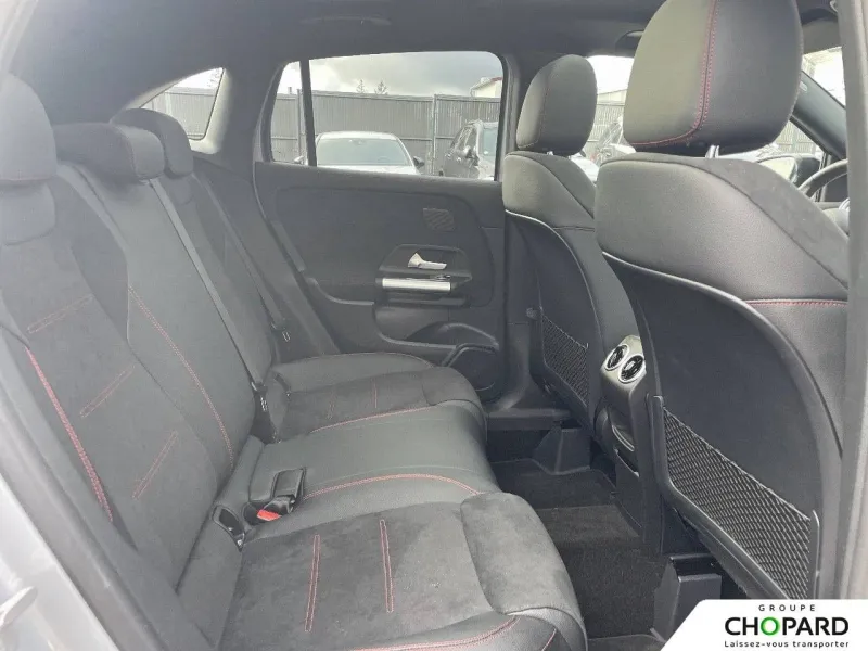 Image secondaire du véhicule 21