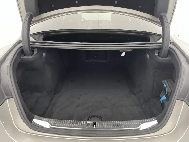 Image secondaire du véhicule 15