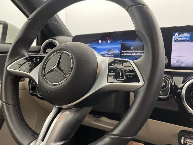 Image secondaire du véhicule 25