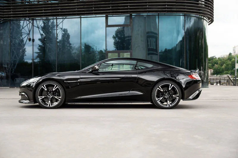 Image secondaire du véhicule 24