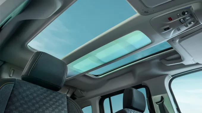 Peugeot Rifter : Toit panoramique