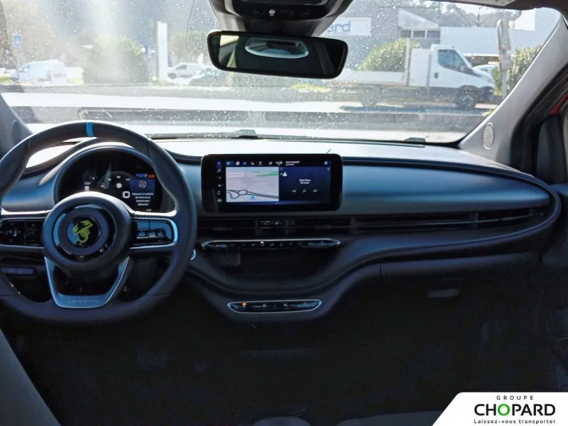 Image secondaire du véhicule 12