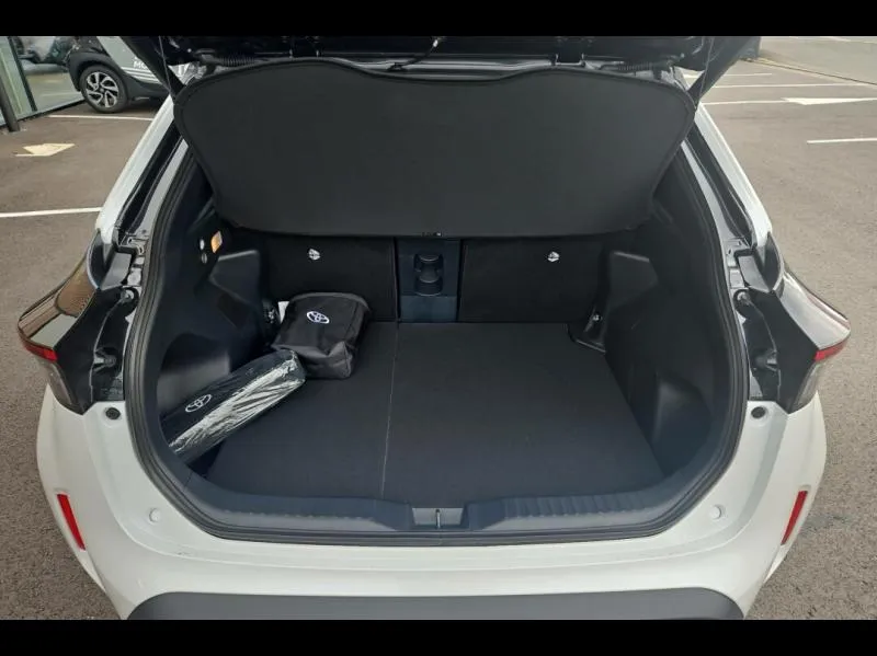 Image secondaire du véhicule 10