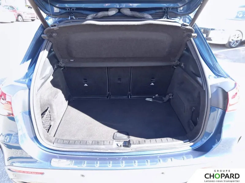 Image secondaire du véhicule 9