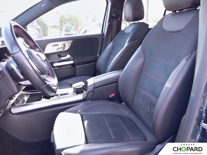 Image secondaire du véhicule 12