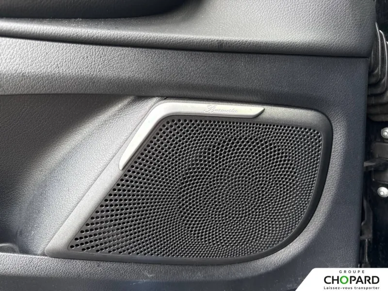 Image secondaire du véhicule 22