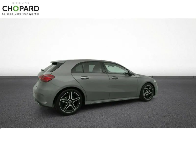 Image secondaire du véhicule 10