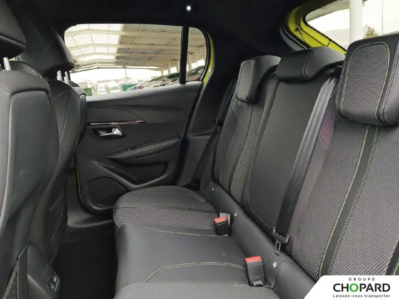 Image secondaire du véhicule 19