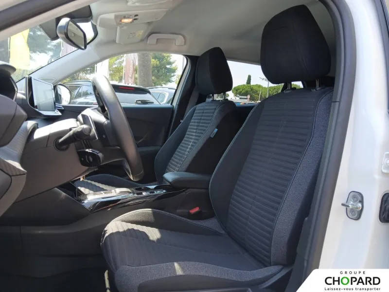 Image secondaire du véhicule 22