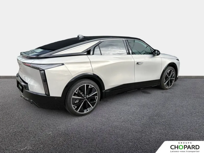 Image secondaire du véhicule 9