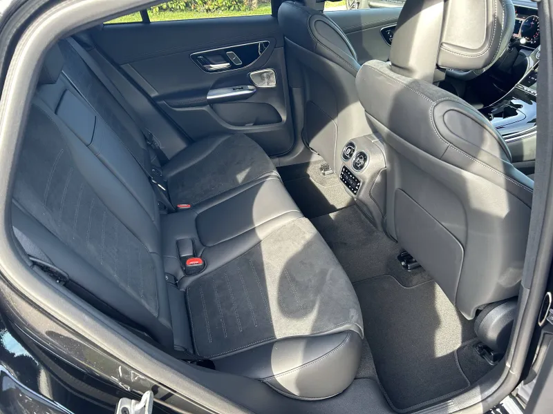 Image secondaire du véhicule 5