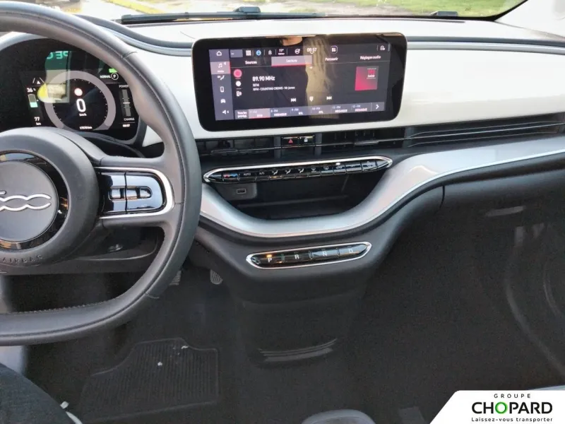 Image secondaire du véhicule 3