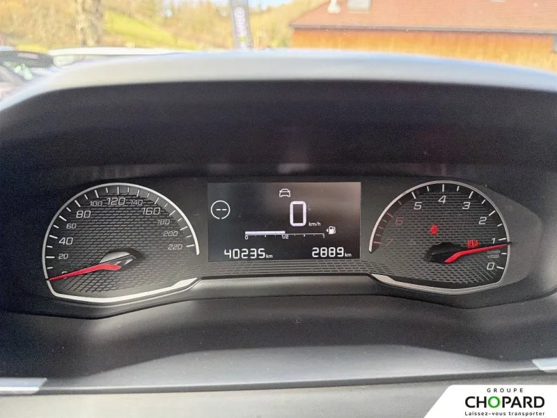 Image secondaire du véhicule 14