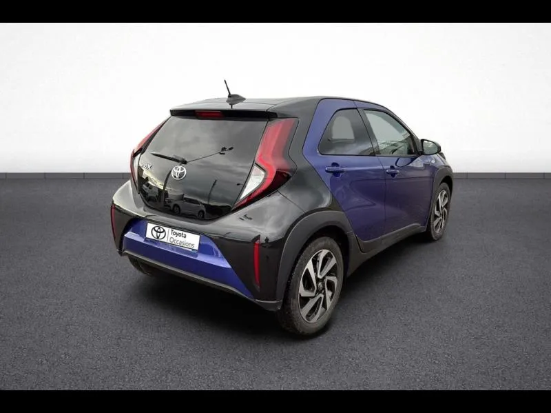 Image secondaire du véhicule 7