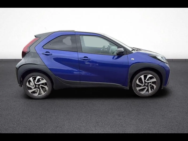 Image secondaire du véhicule 8