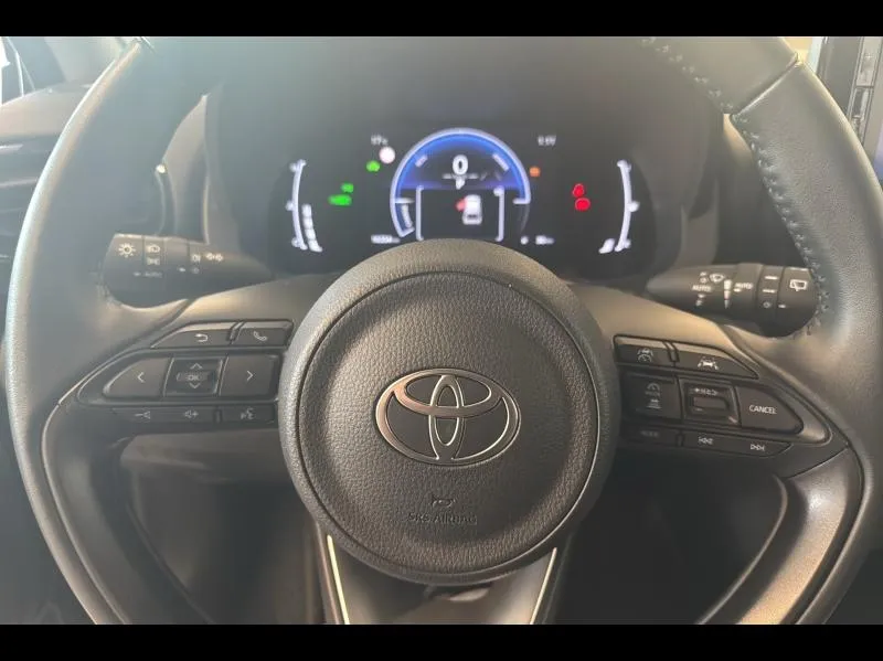 Image secondaire du véhicule 10