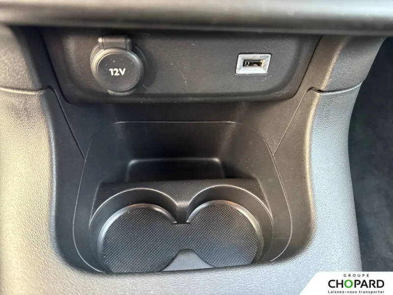 Image secondaire du véhicule 15