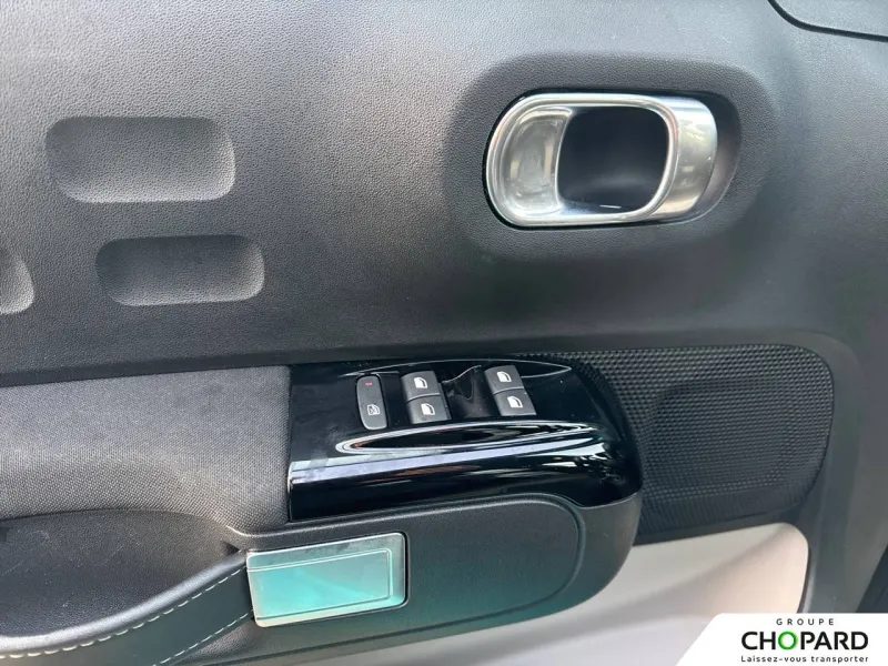 Image secondaire du véhicule 20