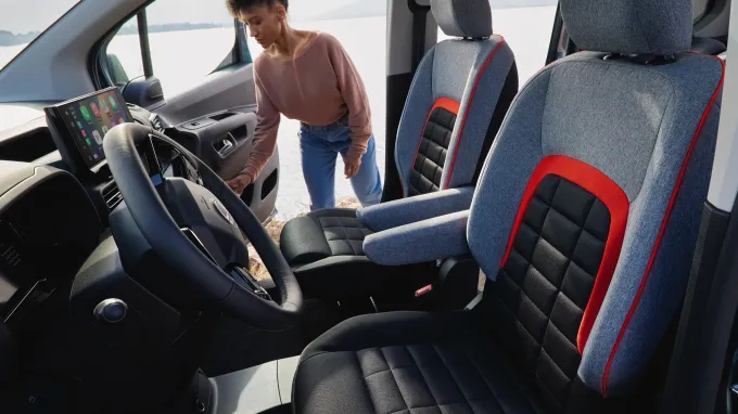 Citroën Berlingo : sièges avant